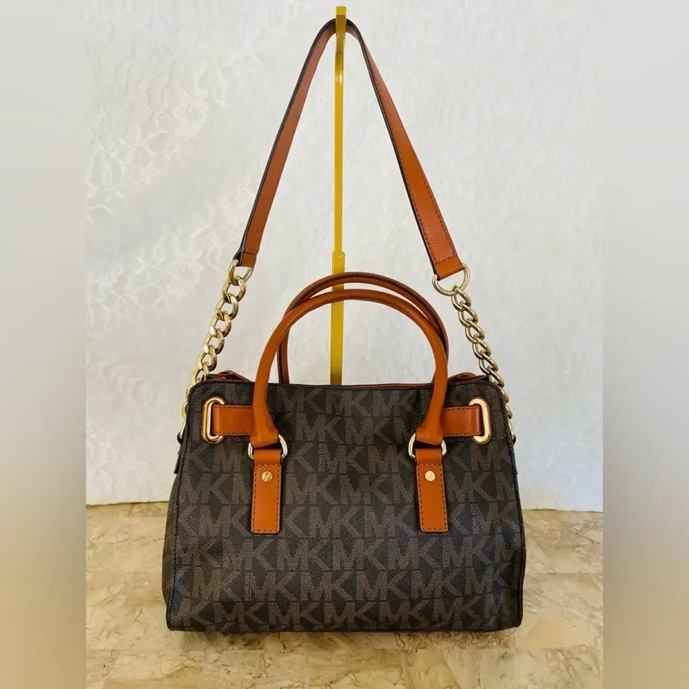 Michael Kors Hamilton saddle/brown/logo padlock leather chained shoulder…